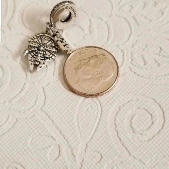 Millennium Falcon Charm by Pandora – Star Wars - Picture 3 of 7